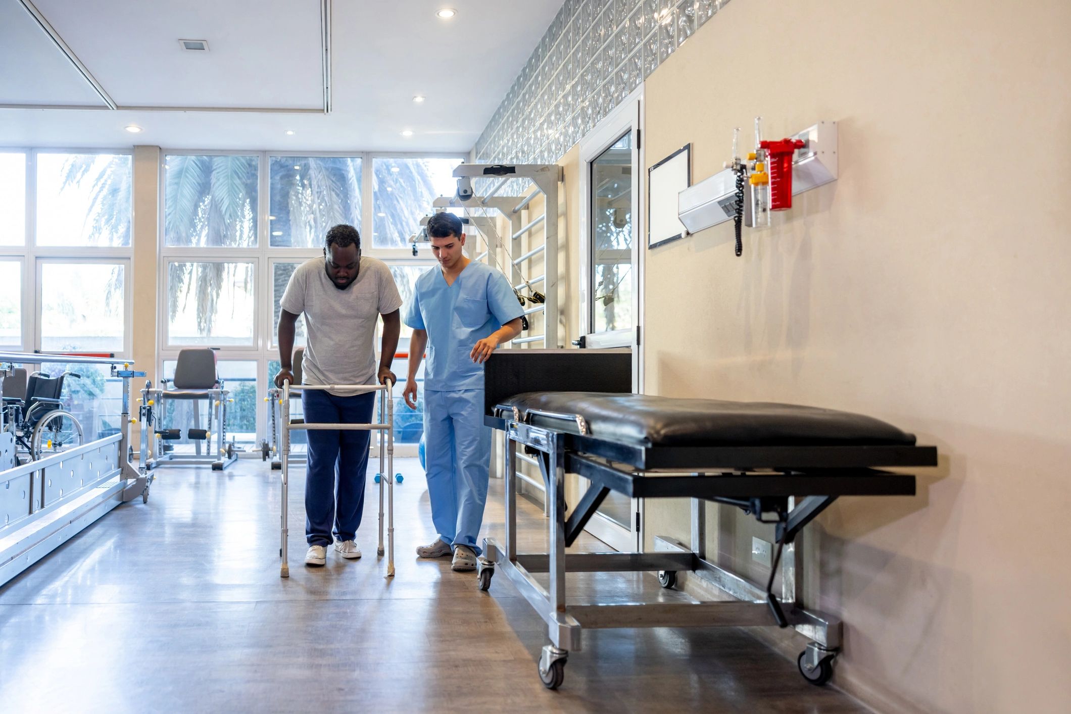 Patient undergoing advanced muscle recovery therapy